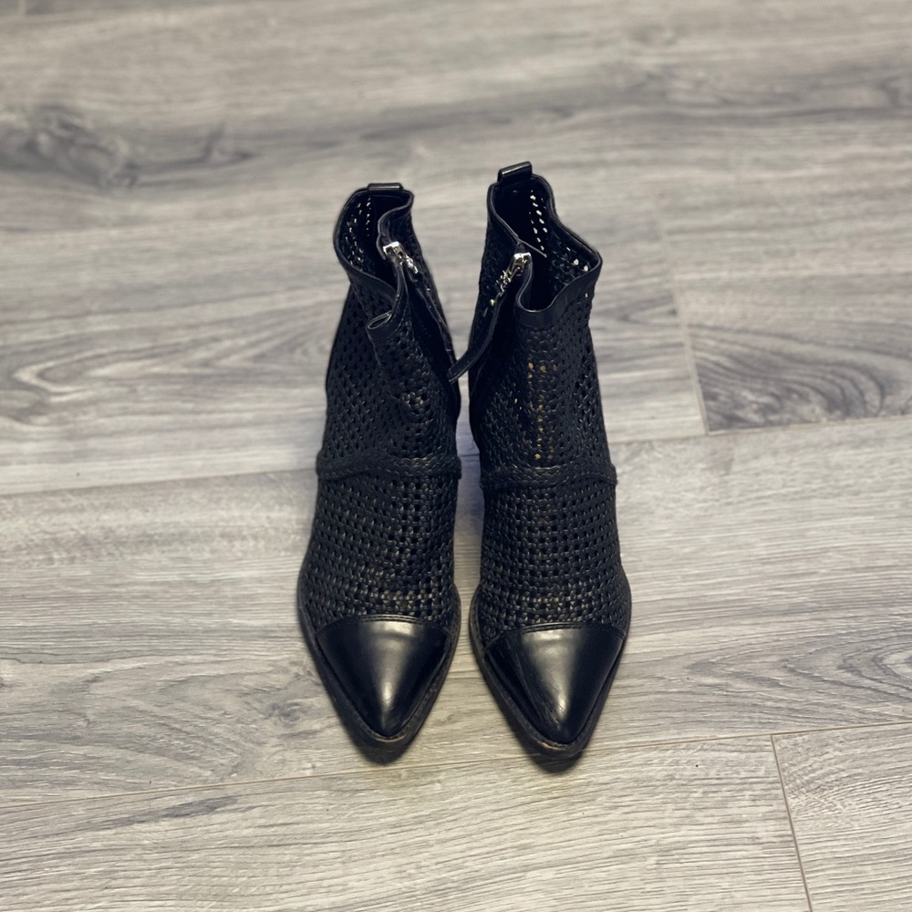 Sam Edelman Elita Black Woven Cap Toe Booties - Picture 2 of 11